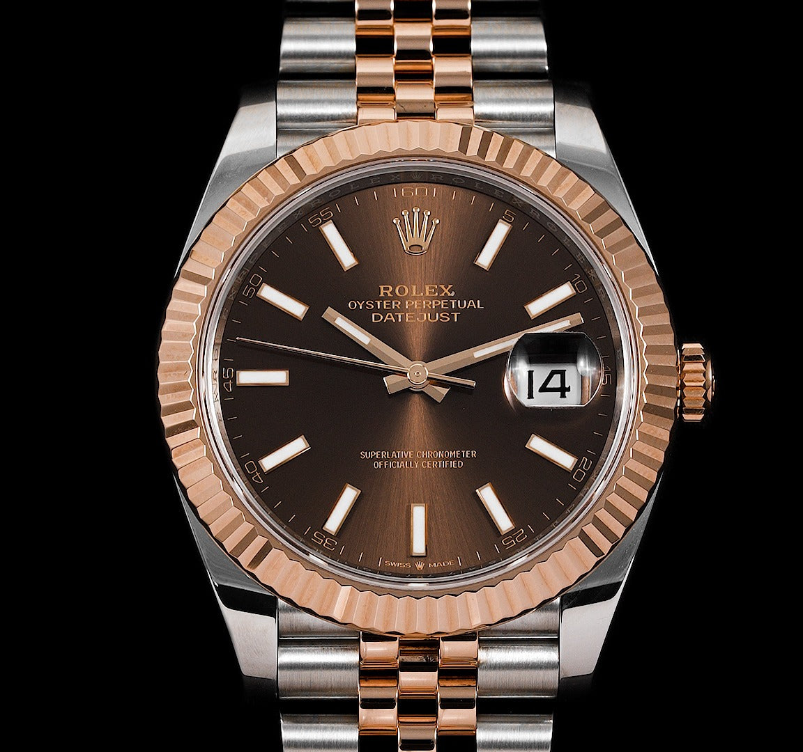 Timeless Luxe – Masterpieces for Your Wrist/الفخامة الخالدة – روائع على معصمك