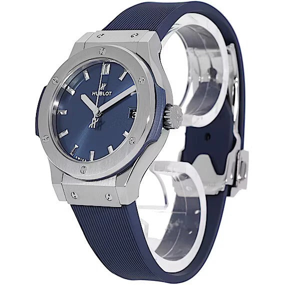 Classic Fusion – Bold Blue / Black Elegance on Your Wrist" كلاسيك فيوجن – أناقة زرقاء / سوداء جريئة على معصمك